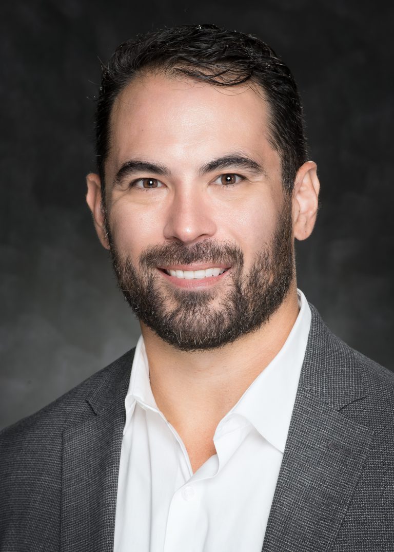 Prof. Sosa Wins Chancellor's Award TCC News